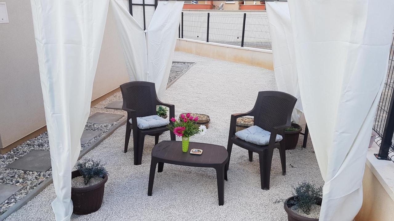 Apartments Brist Hills Pula Bagian luar foto