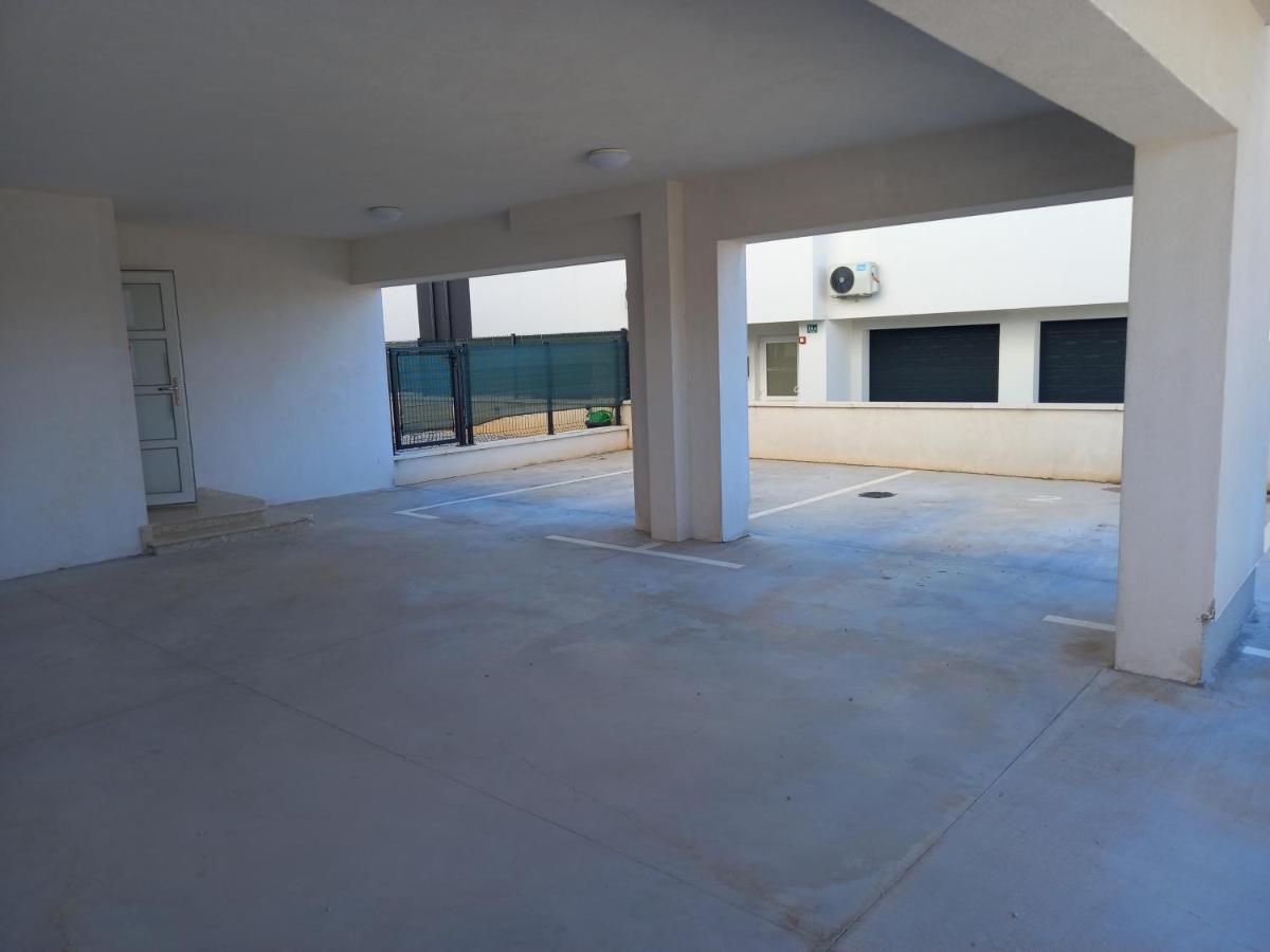 Apartments Brist Hills Pula Bagian luar foto