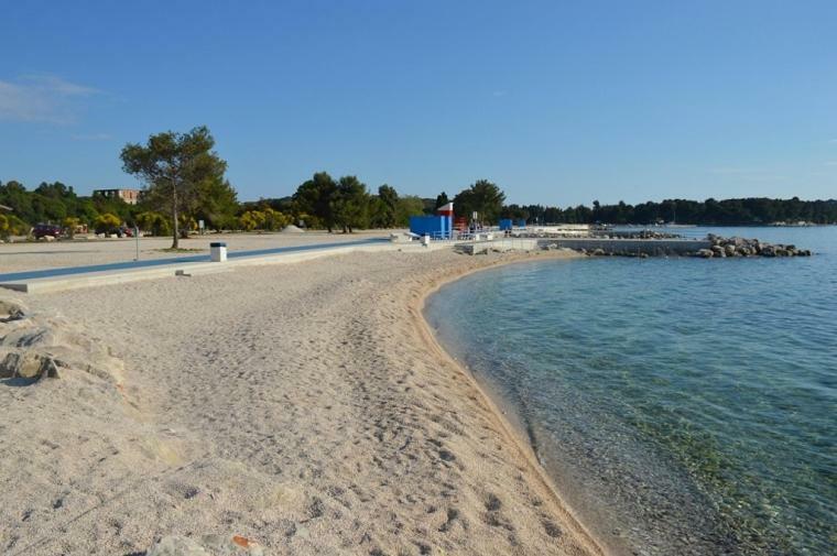 Apartments Brist Hills Pula Bagian luar foto